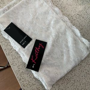 Kathy White Lace Bandeau Set of 2 NWT